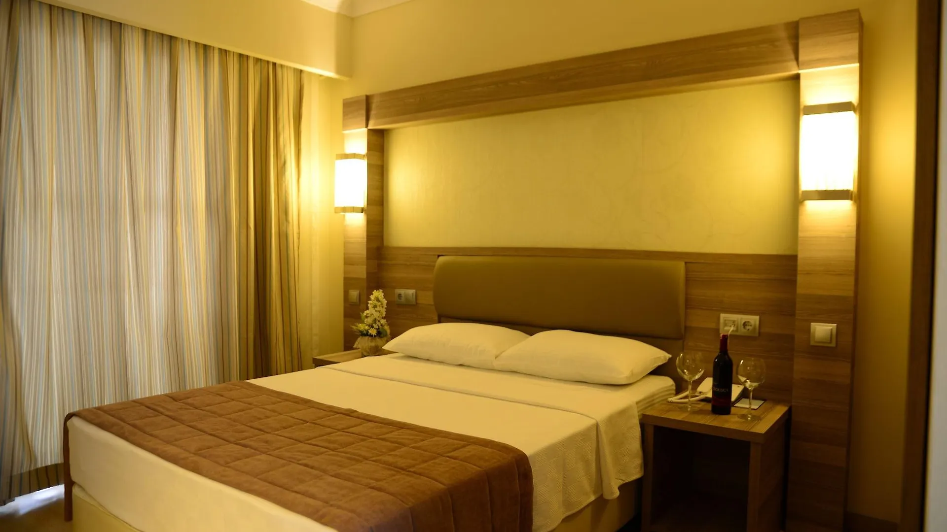 Banu Hotel Luxury مرمريس 3*,  تركيا
